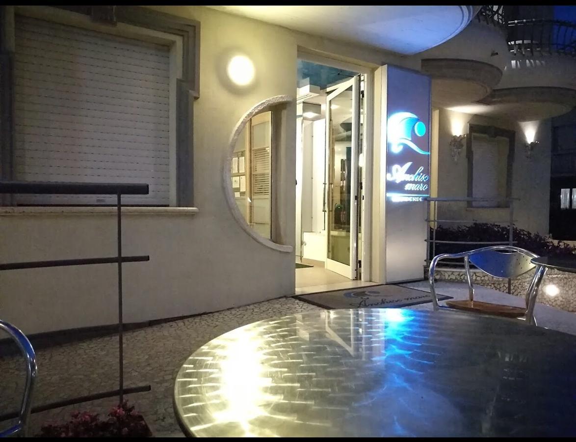Residence Anchisemare Алба Адриатика Екстериор снимка